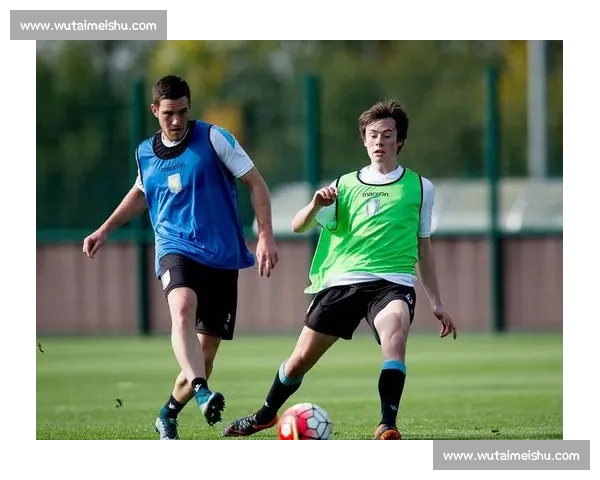 英超历史交锋数据解析与豪门对决胜负规律深度洞察趋势预测价值 英超历史交锋数据解析与豪门对决胜负规律深度洞察趋势预测价值